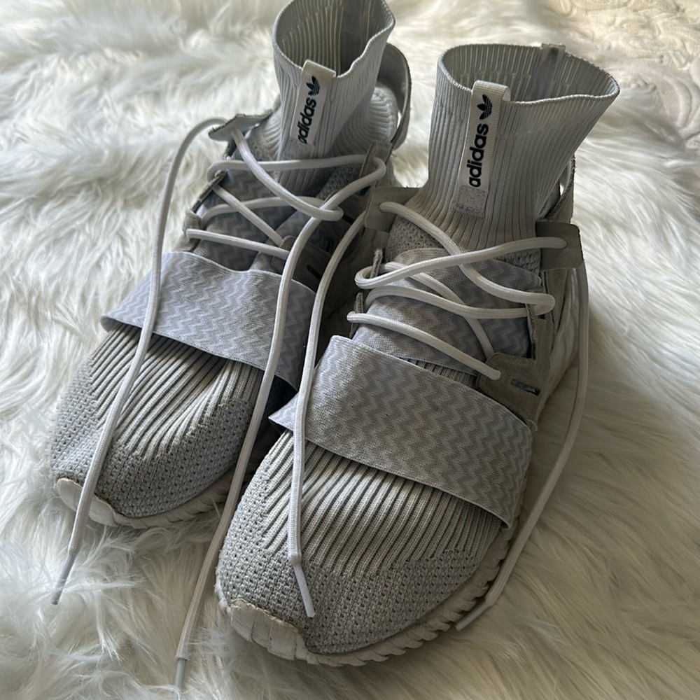 Adidas tubular doom shoe